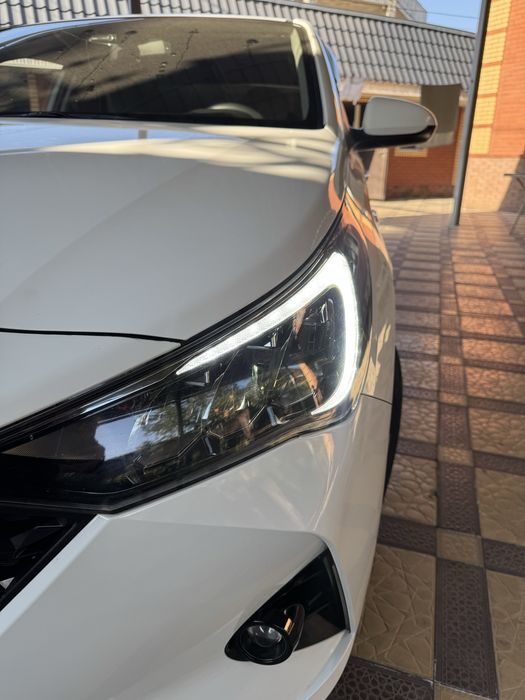 Фара на Хюндай Акцент оригинал левая сторона