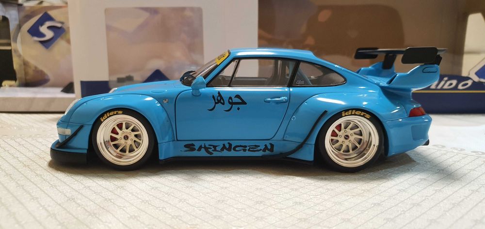 Machetă Porsche 993 RWB 1/18