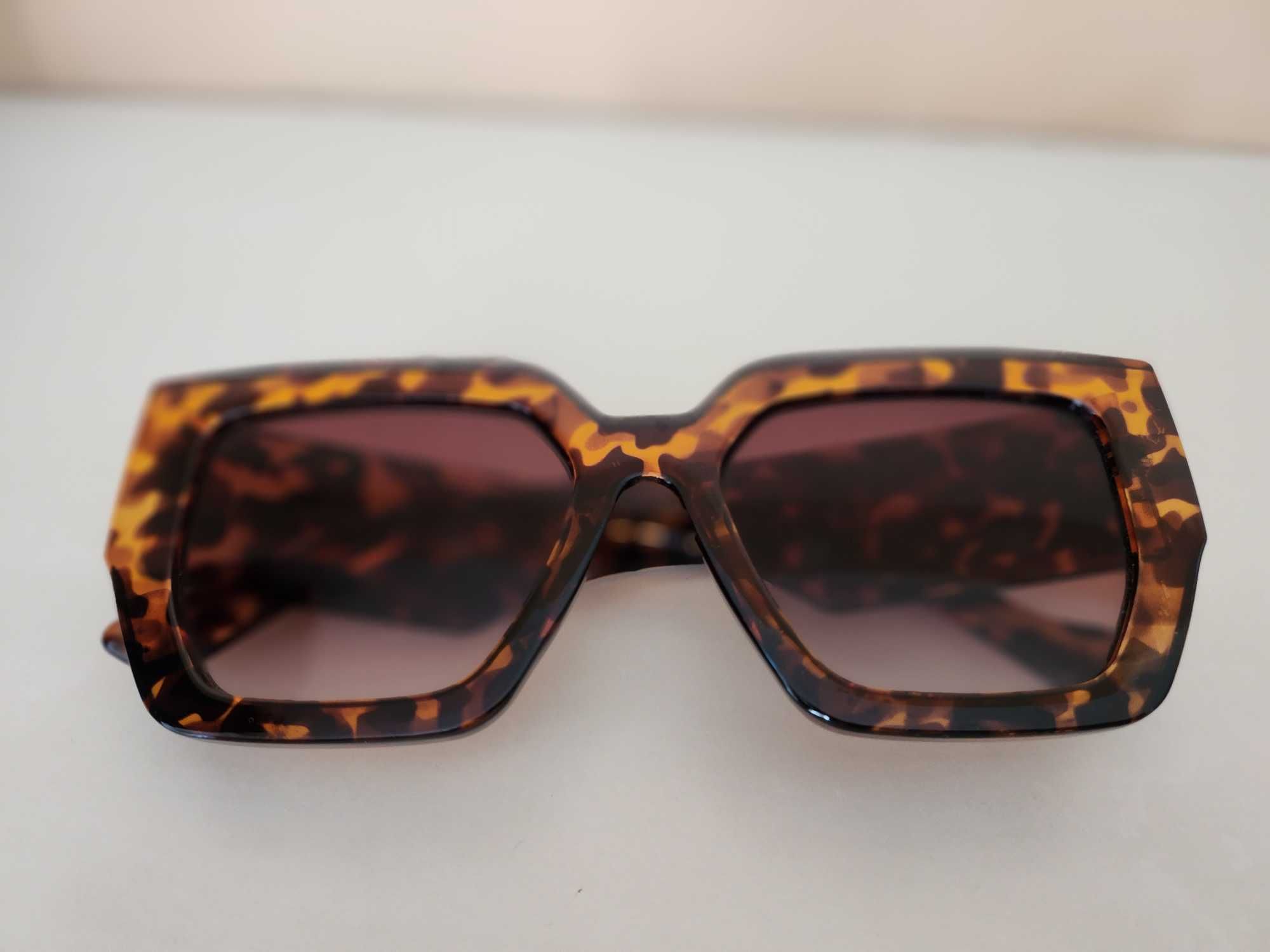 Слънчеви очила Страдивариус, неразличими от нови