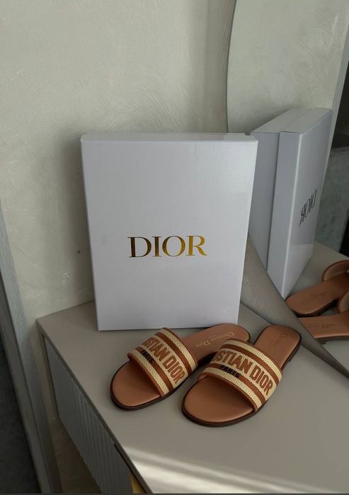 Tapochka Dior brendidan
