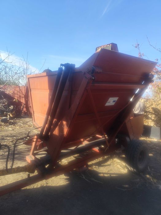 Vând culegatoare porumb SIP ECO 3500