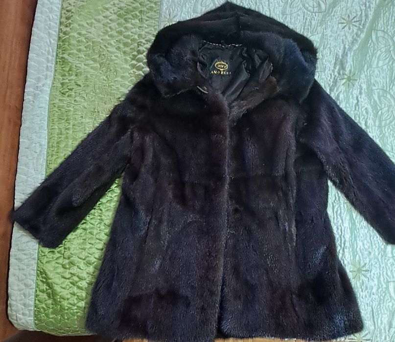 Продам норковую шубку