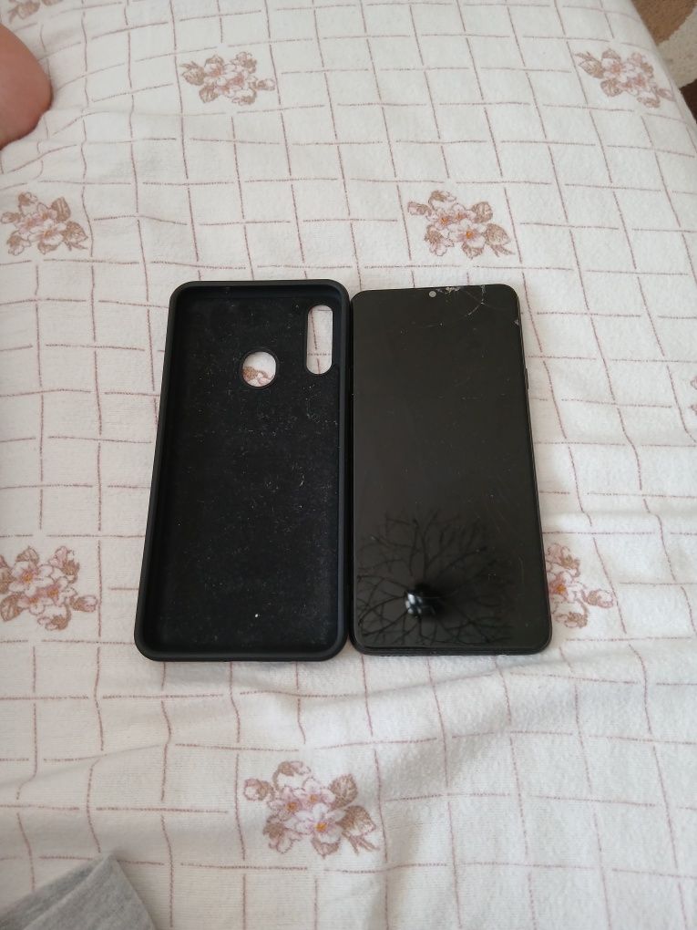 Vând telefon samsung galaxy A20s