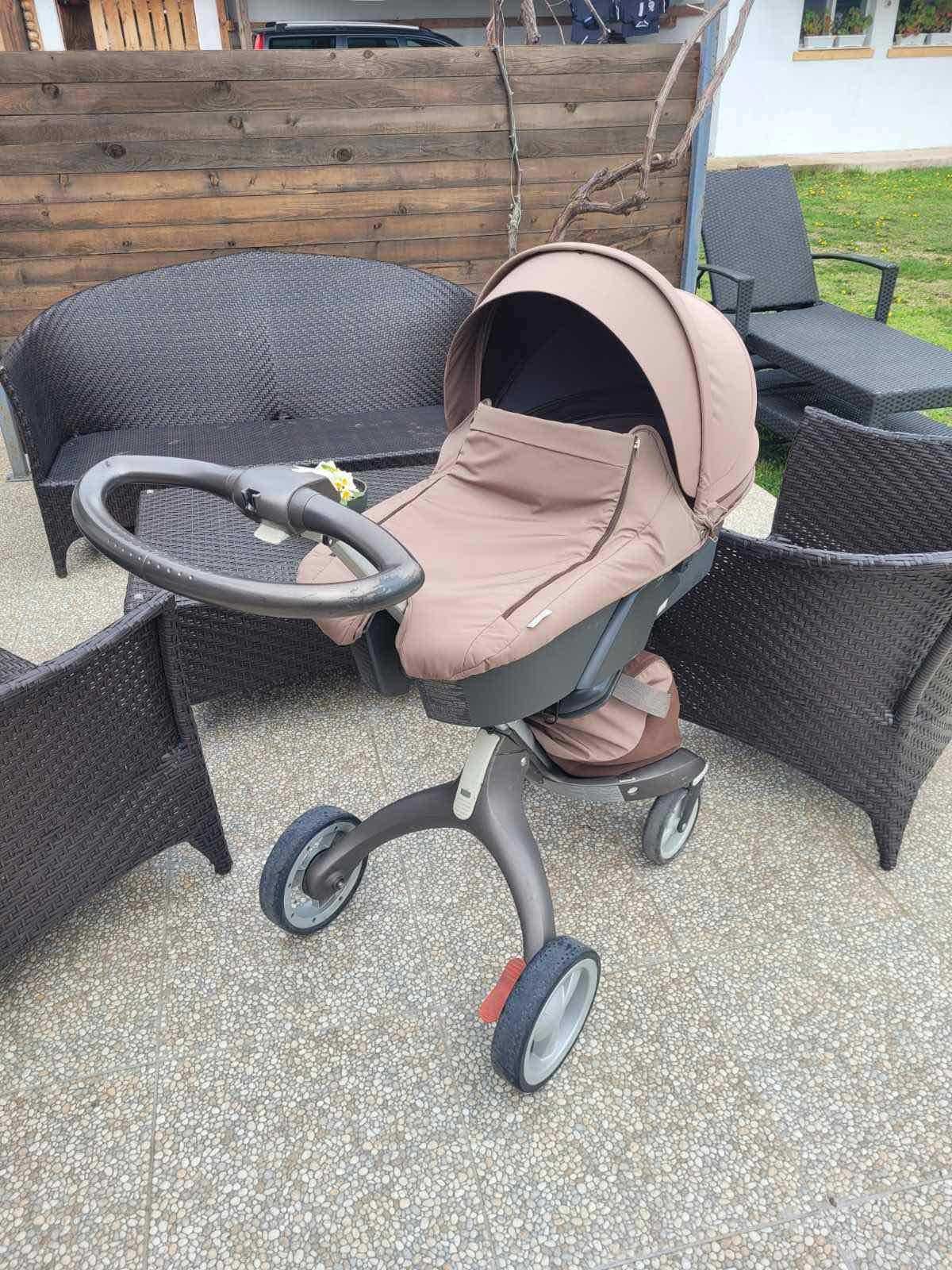 Количка Stokke v4