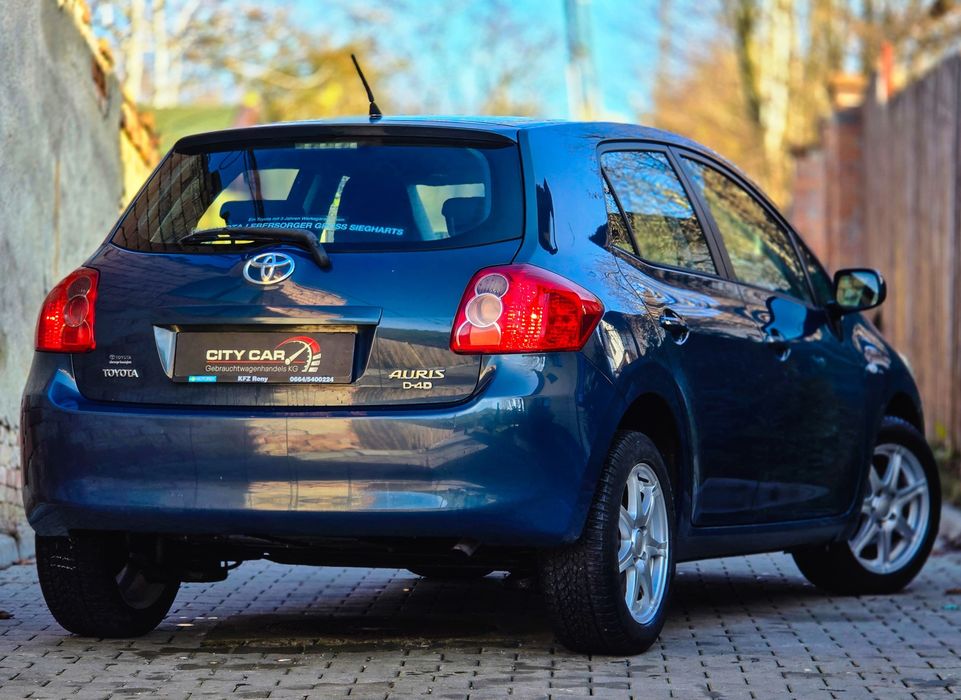 Toyota Auris 2007 diesel 1400cmc ff buna recent adusa