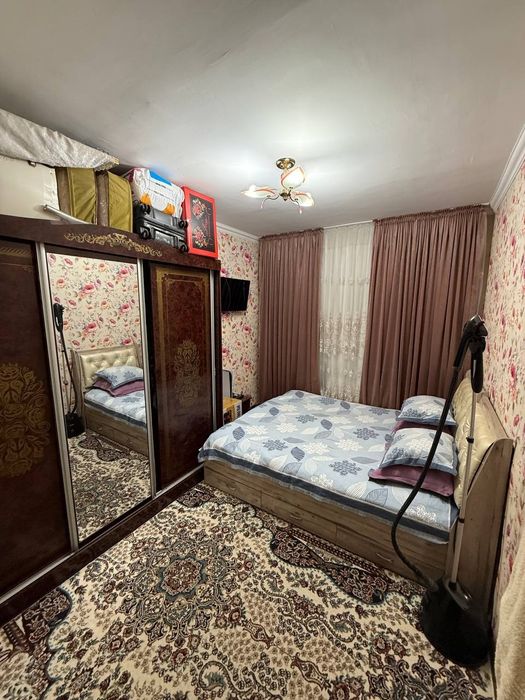 3 xonali DOM sotiladi