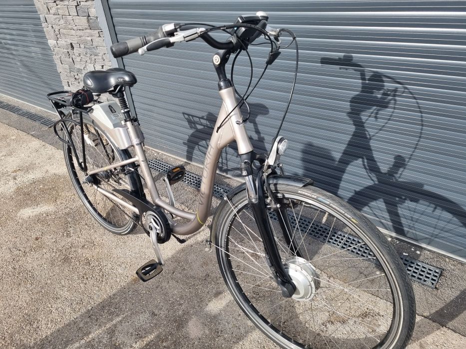 De vânzare bicicleta electrica Victoria roți 28