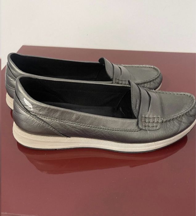 Mocasini Geox Avery de piele