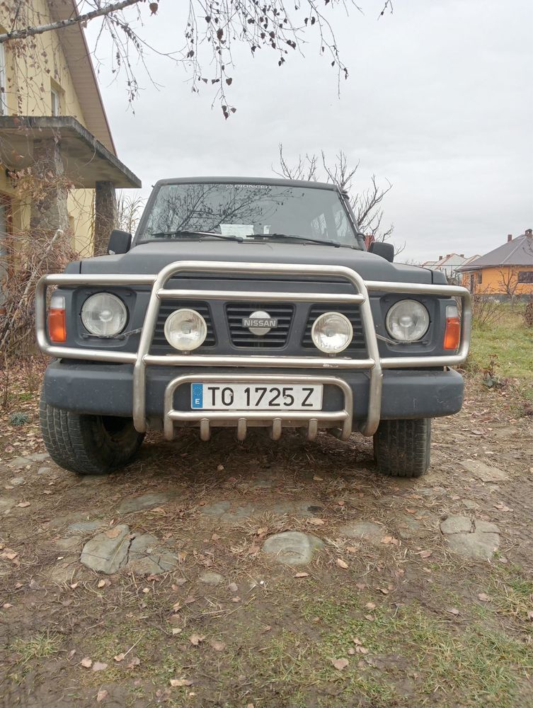 Nissan Patrol y60 Autoutilitara