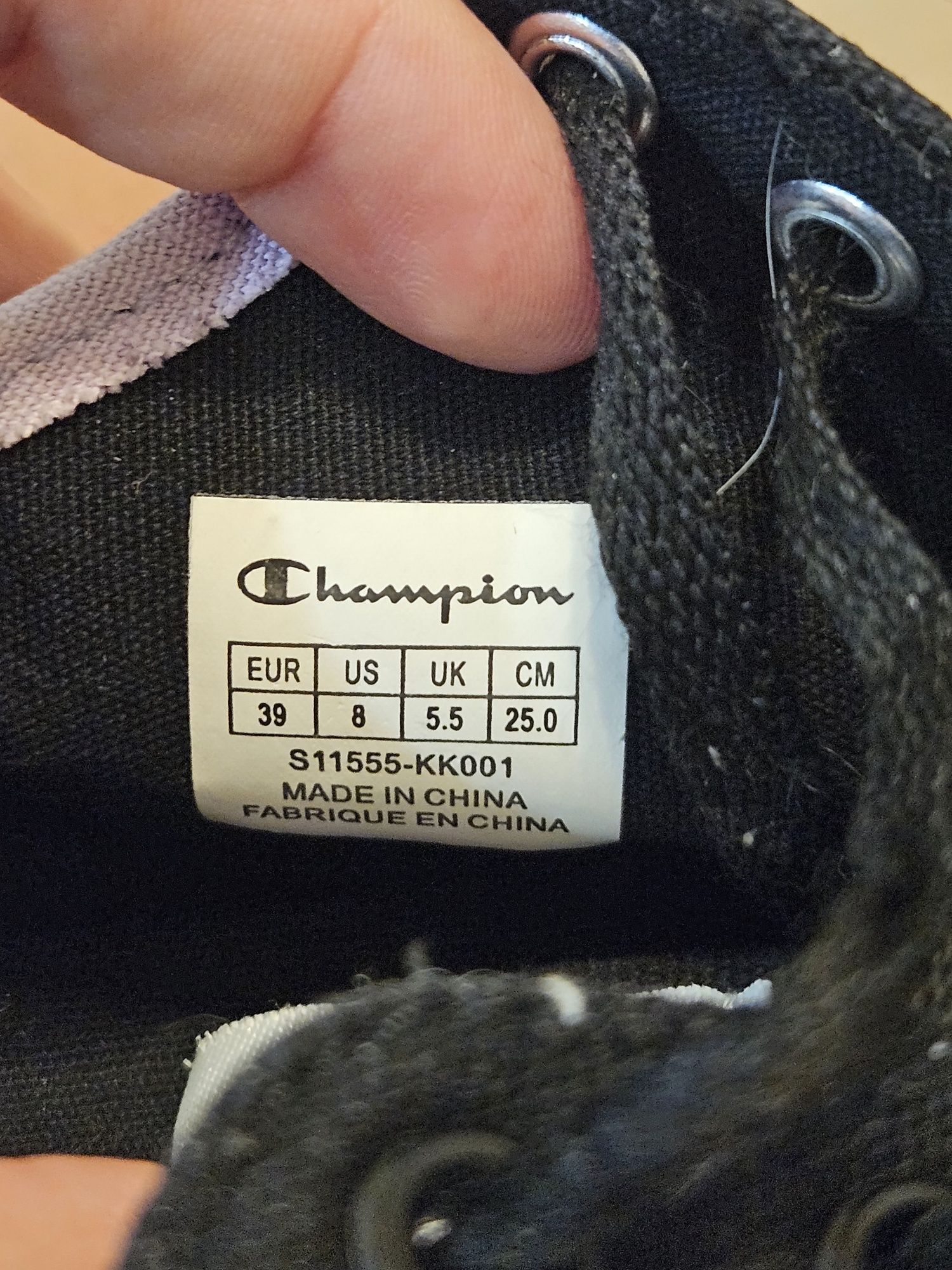 Черни кецове Champion