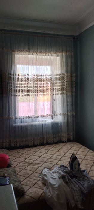 Продается 3х комнатная квартира недалеко от рисового базара