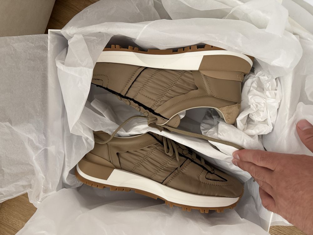 2 чифта обувки Maison Margiela