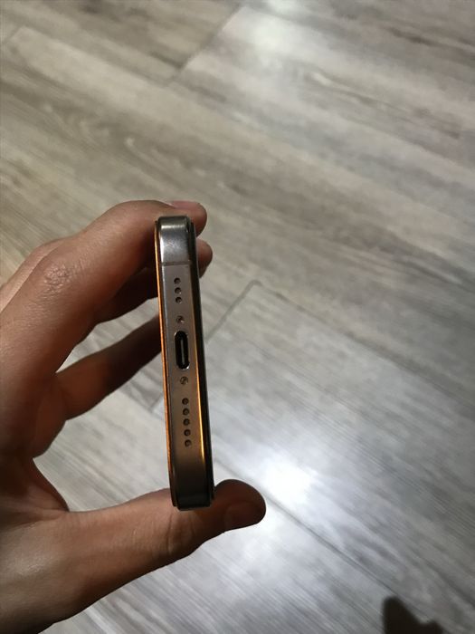 Iphone 16 Pro Desert Idital. 93%. 128GB LL/A