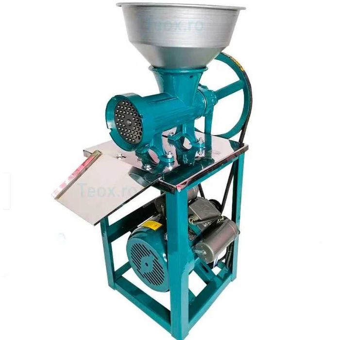 Masina tocat carne nr.32 /motor electric 3000 watt