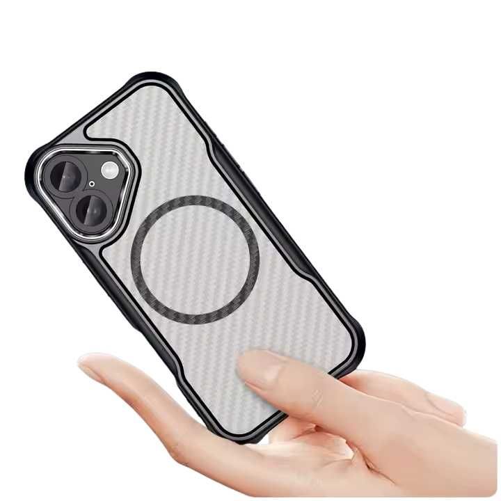 Husa iPhone 16 cu insertii carbon