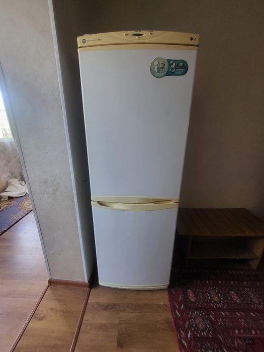 Холодильник lg срочно