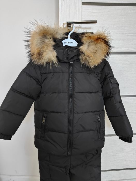 Продам новый зимний комбинезон, на 2-3 года