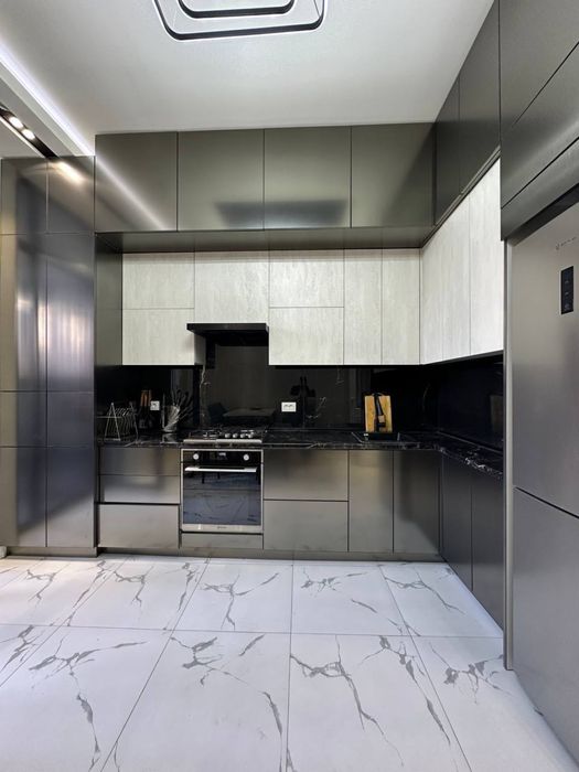 Продаётся КВАРТИРА 2/3/13 на 68м2 ЖК "Uzbegim" ул. Бабура, аэропорт