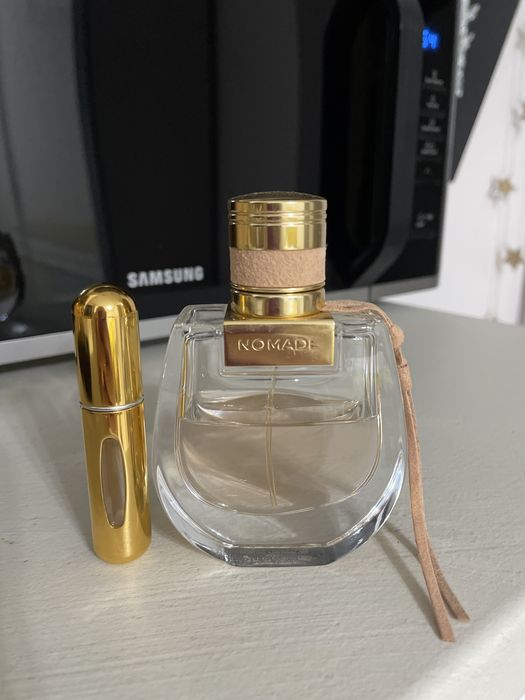 Trimit 5 ml din parfum Nomade Chloe