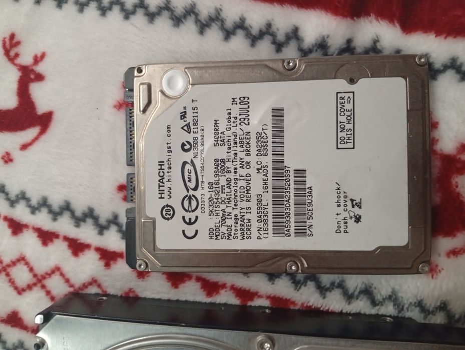 Vând 2 HDD PC +laptop