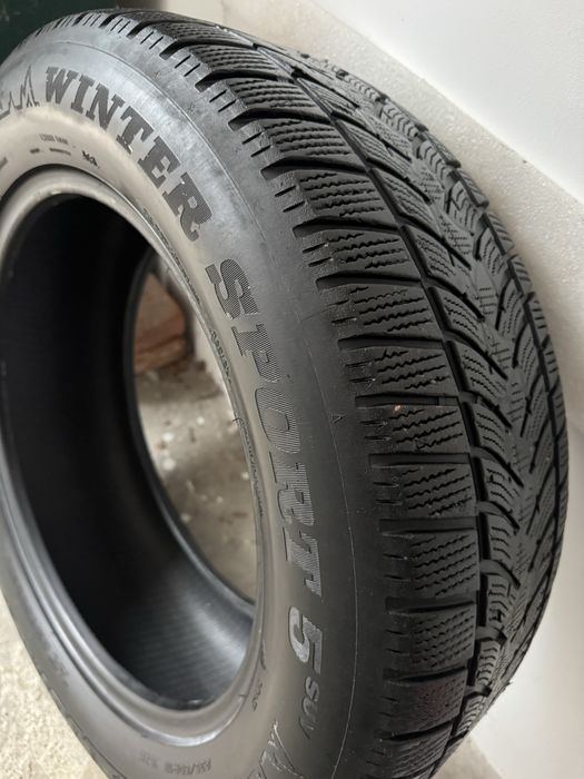 Anvelope iarna 235 60 18 Dunlop