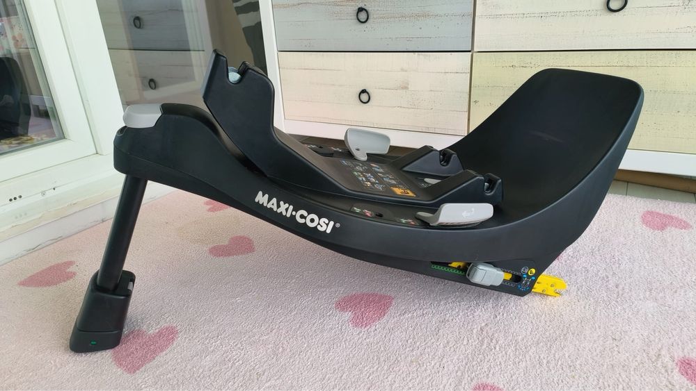 Maxi Cosi Coral 360 + основа Maxi Cosi Family Fix