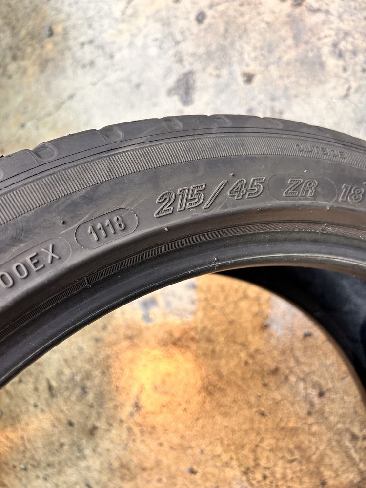 215/45/18 Michelin