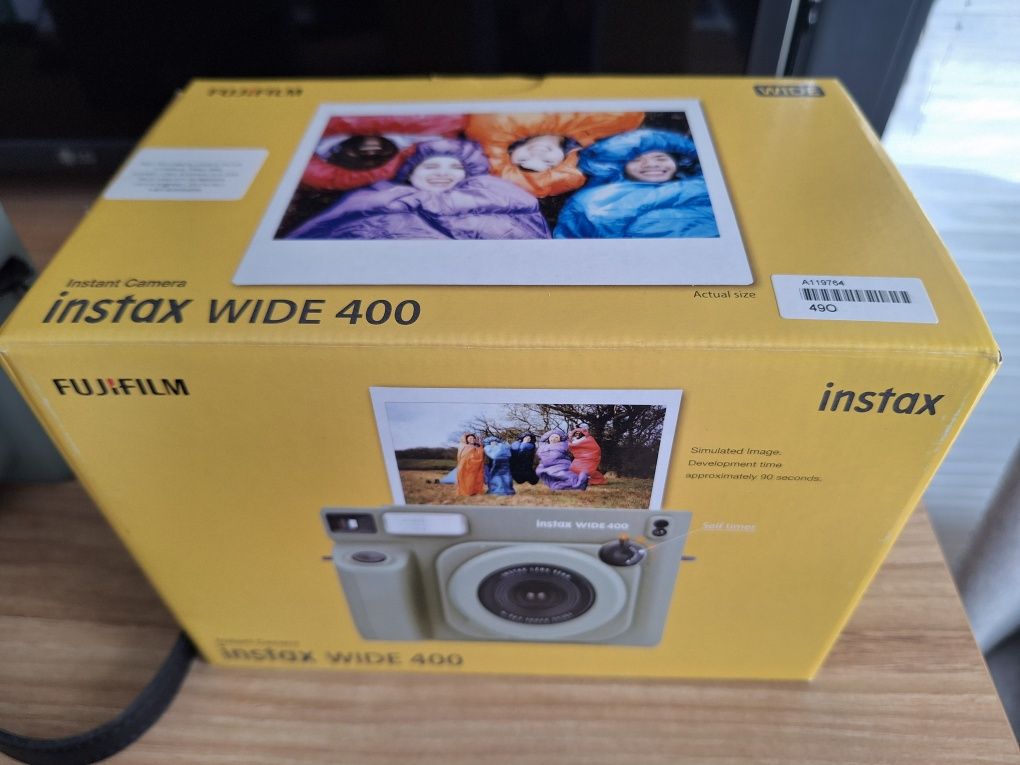 Fujifilm Instax Wide 400 - практически нов