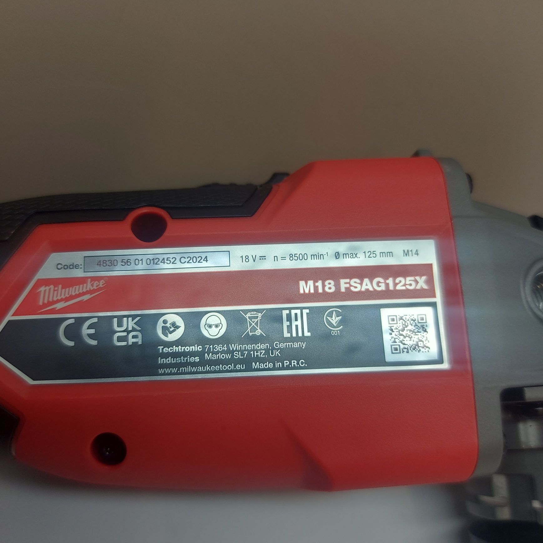ПРОМОЦИЯ.Акумулаторен ъглошлайф Milwaukee M18 FSAG125X-0