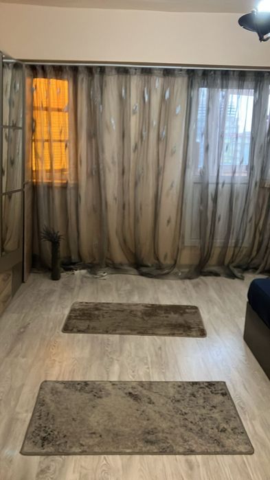 Garsoniera de închiriat zona centrala