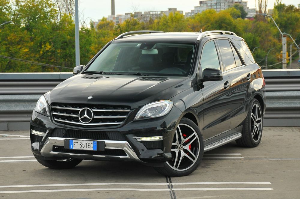 Mercedes Benz ML 350 4 Matic Pachet AMG63///Variante auto