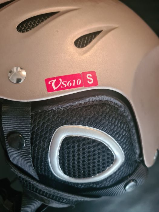 каска за ски втора употреба