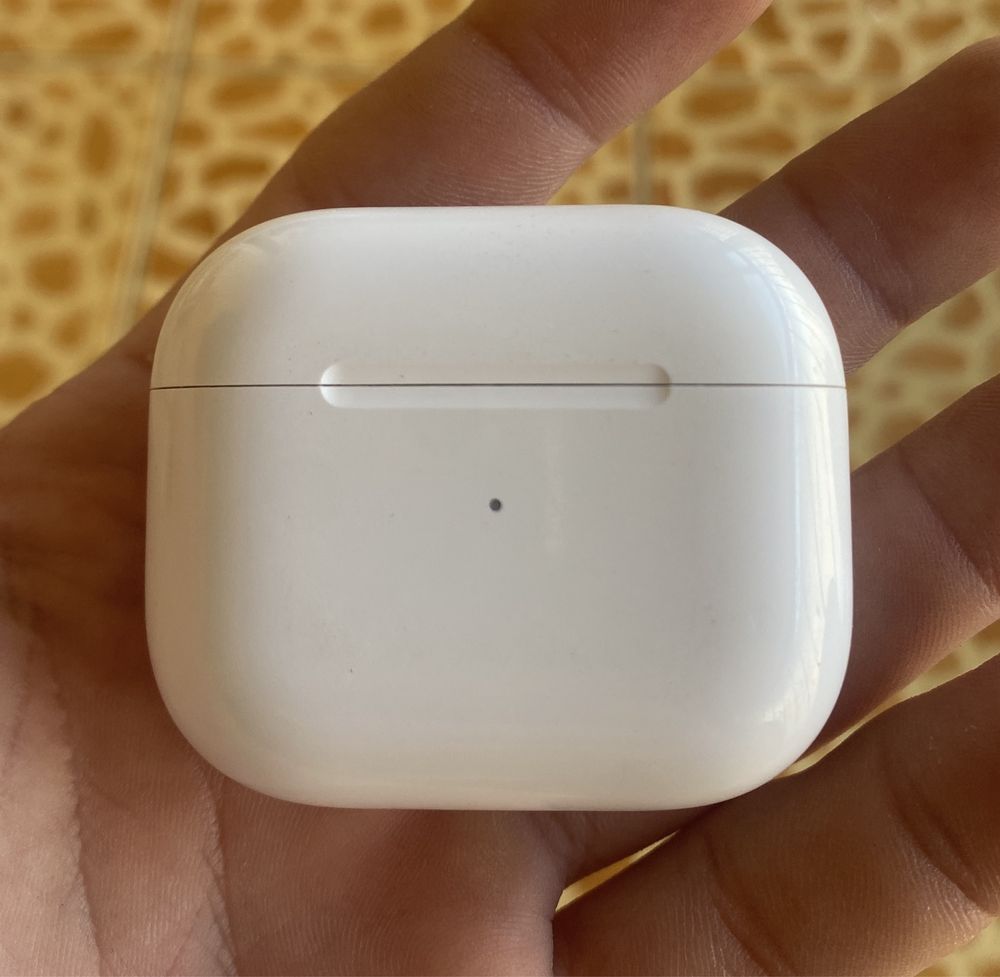 AirPods (3rd generation)