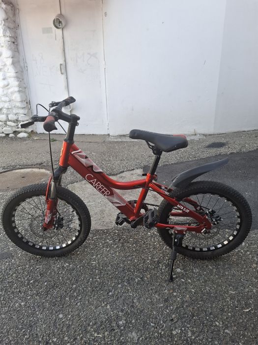 Bicicletă noua cu suspensii