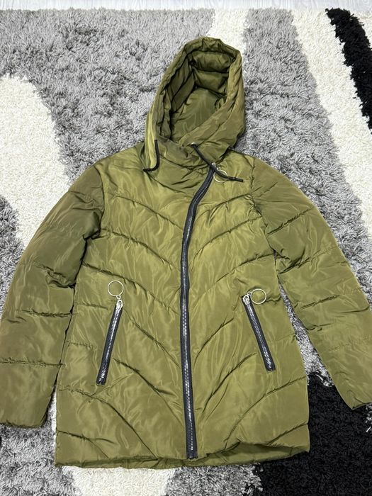 Продам зимние полукомбинезоны