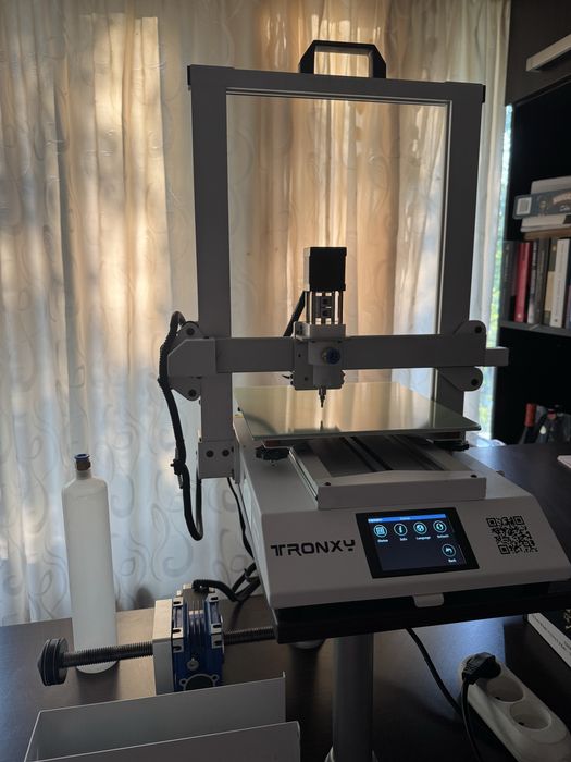 Imprimanta 3D lut Tronxy Moore 2 Pro LDM