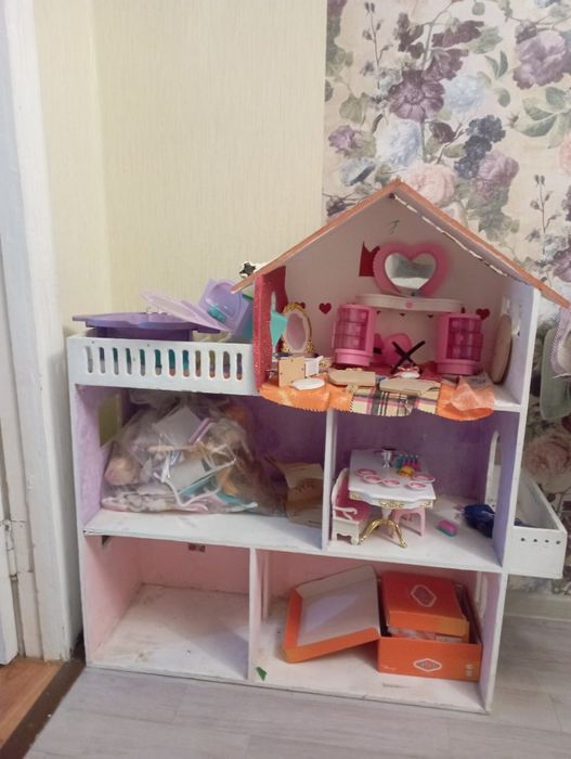 Дом для кукол, большой,подходит для кукол барби