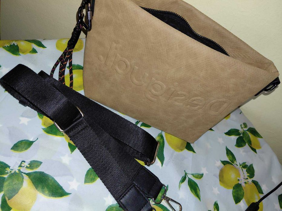 малка чанта Desigual