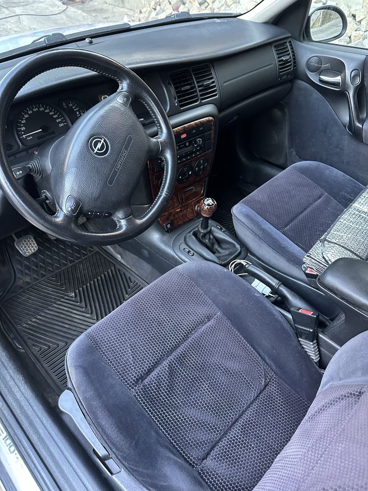 Opel Vectra 1.8 GAZ