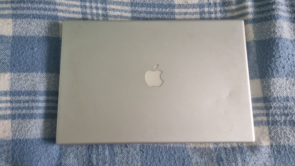 PowerBook g4 17 inch