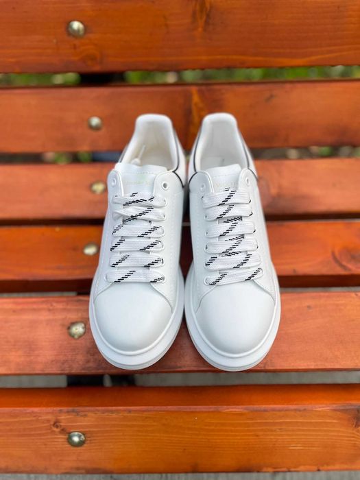 Alexander McQueen-42