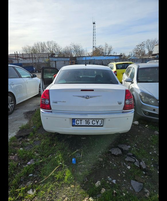Vand sau schimb variante chrysler 300 C