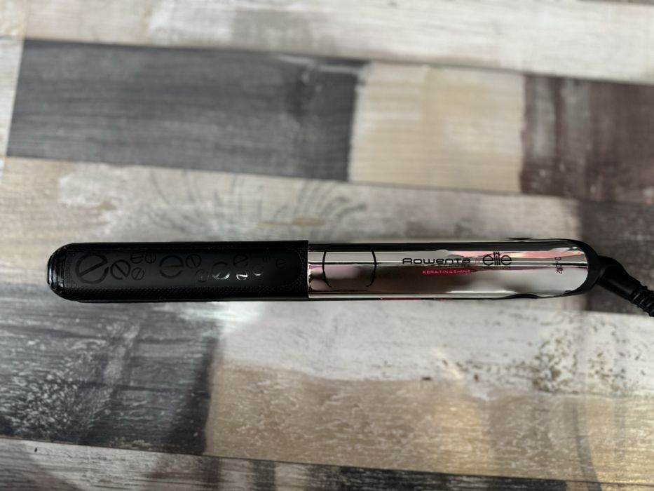 Преси за коса модели на Ровента