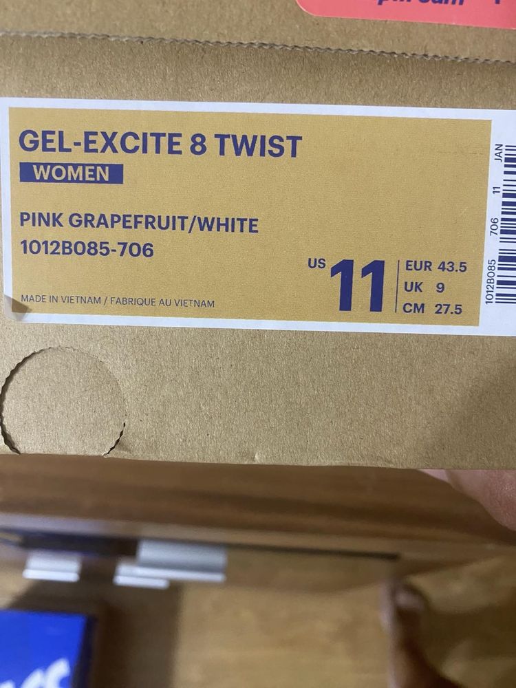 Оригинални нови маратонки ASICS GEL-EXCITE 8 TWIST! 42,43,45 н