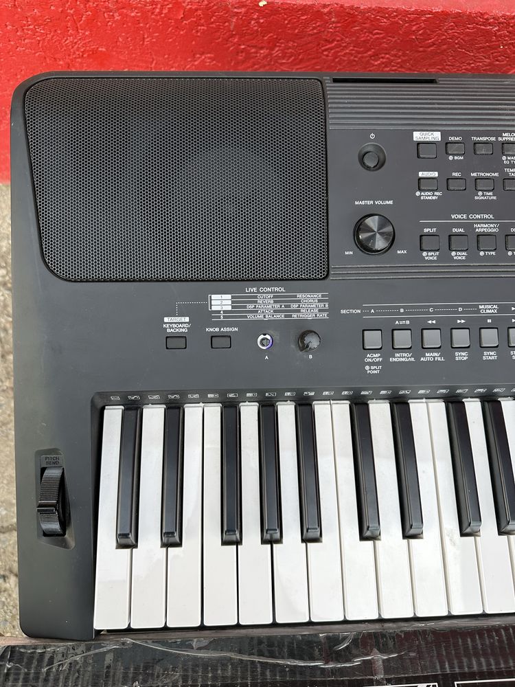 Yamaha Psr E463 Нов