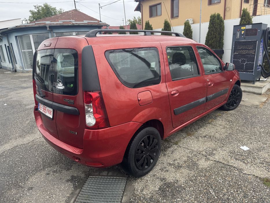 Dacia Logan MCV 2010 !
