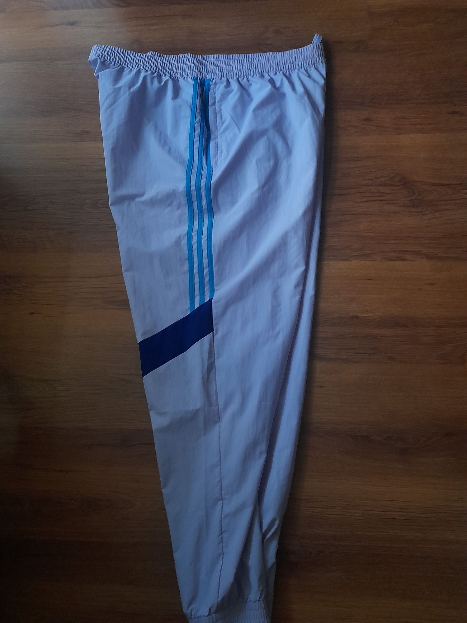 Adidas мъжко долнище 2XL размер.
