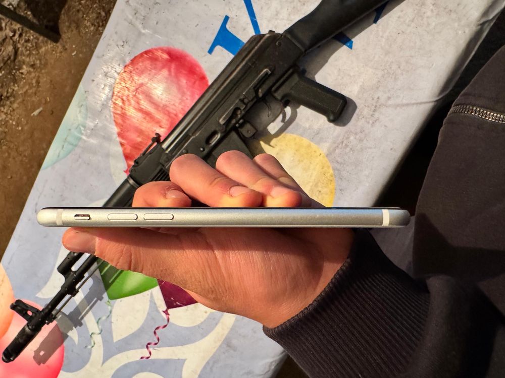 iPhone SE 2-го поколения