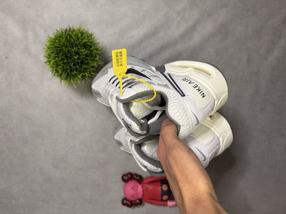 Кроссовки Nike Torch 4