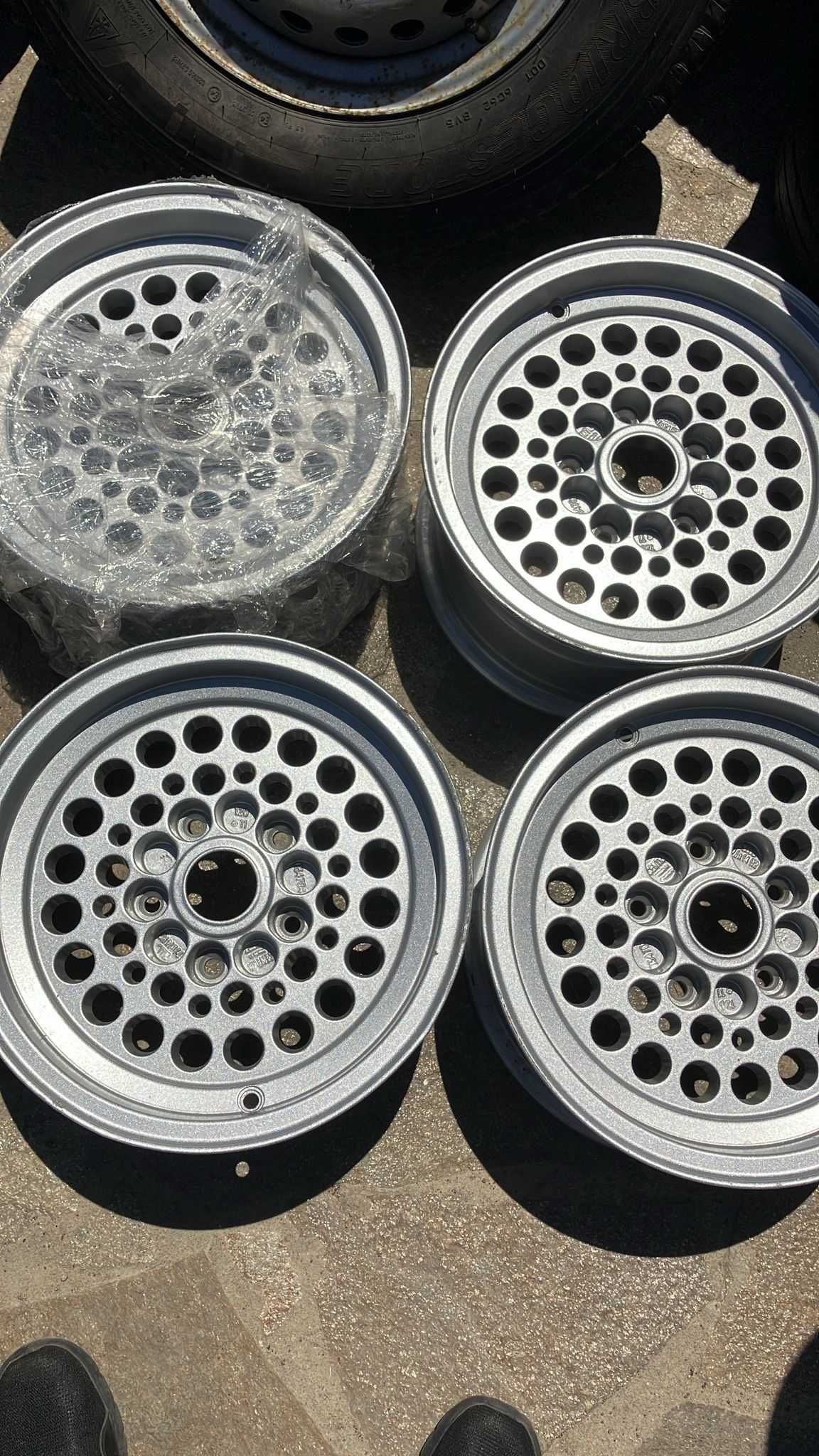 Джанти с гуми235/65 R16" за VW t5